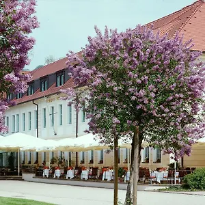 Schloss Pillnitz 4*, Drezda Németország